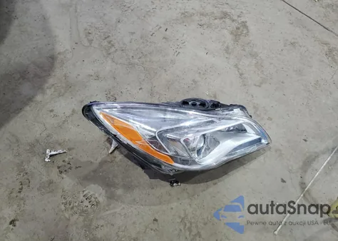 2016 Buick Regal Premium z USA, uszkodzony, nr VIN 2G4GS5GX0G9125245